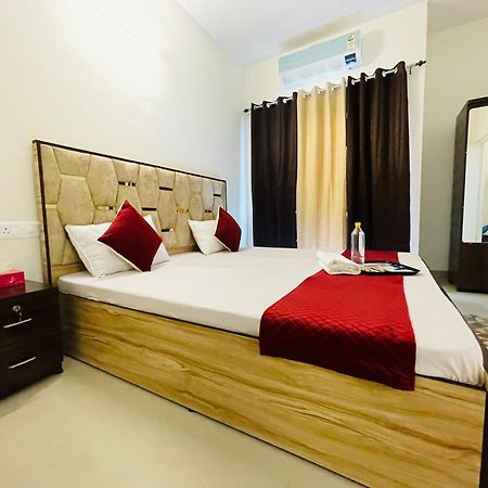 לקנאו Achyutam Homes מראה חיצוני תמונה